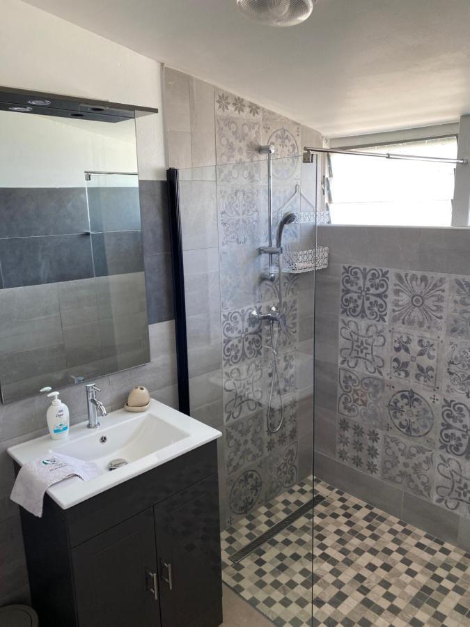 La Casita Creole Villa Avec Piscine Et Jacuzzi Сен-П'єр Екстер'єр фото