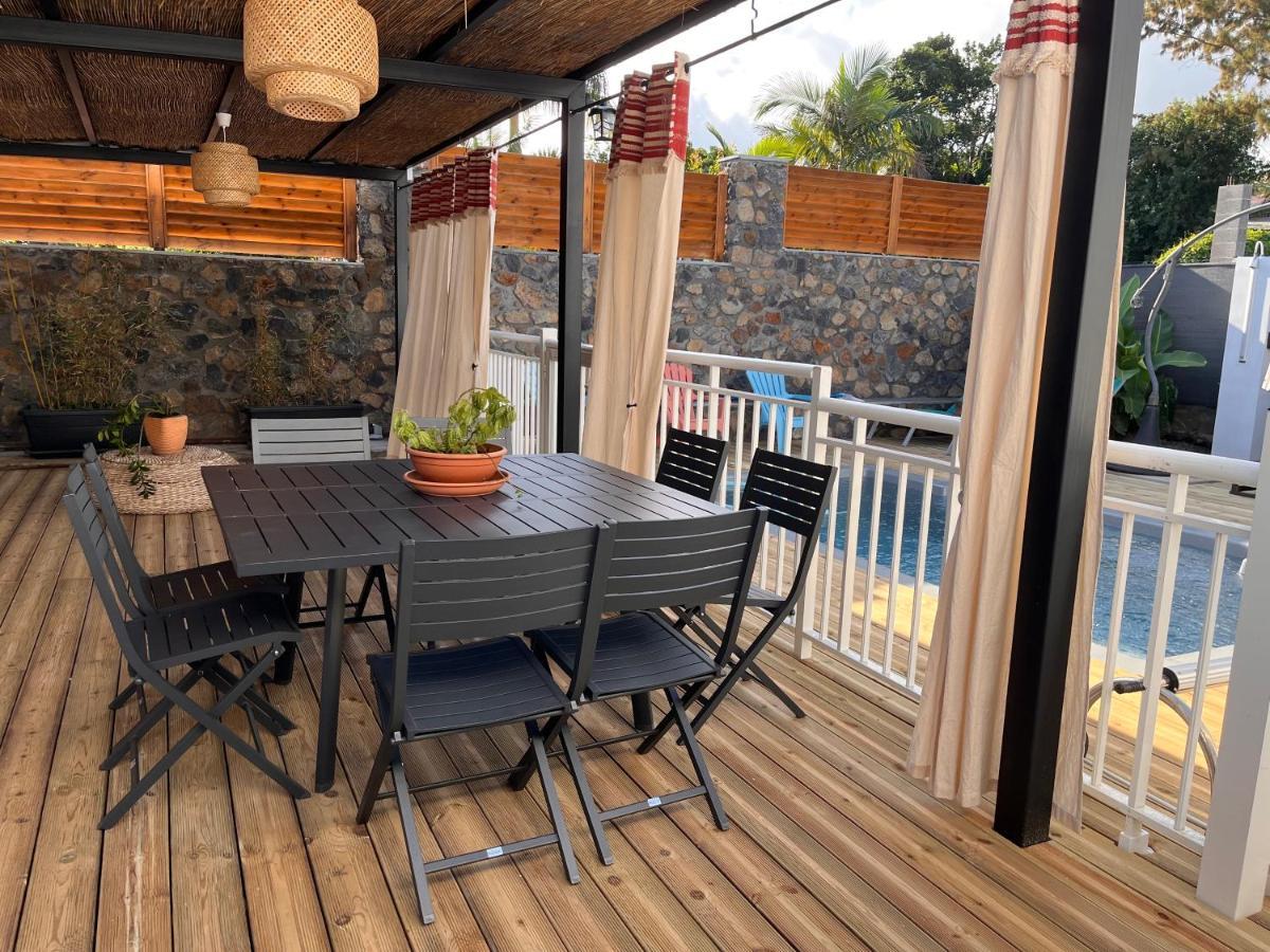 La Casita Creole Villa Avec Piscine Et Jacuzzi Сен-П'єр Екстер'єр фото